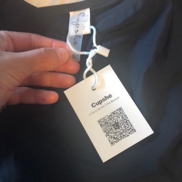 *sold on Merc* Cupshe Cut to it Shell Suit NWT - Picture 5 of 6